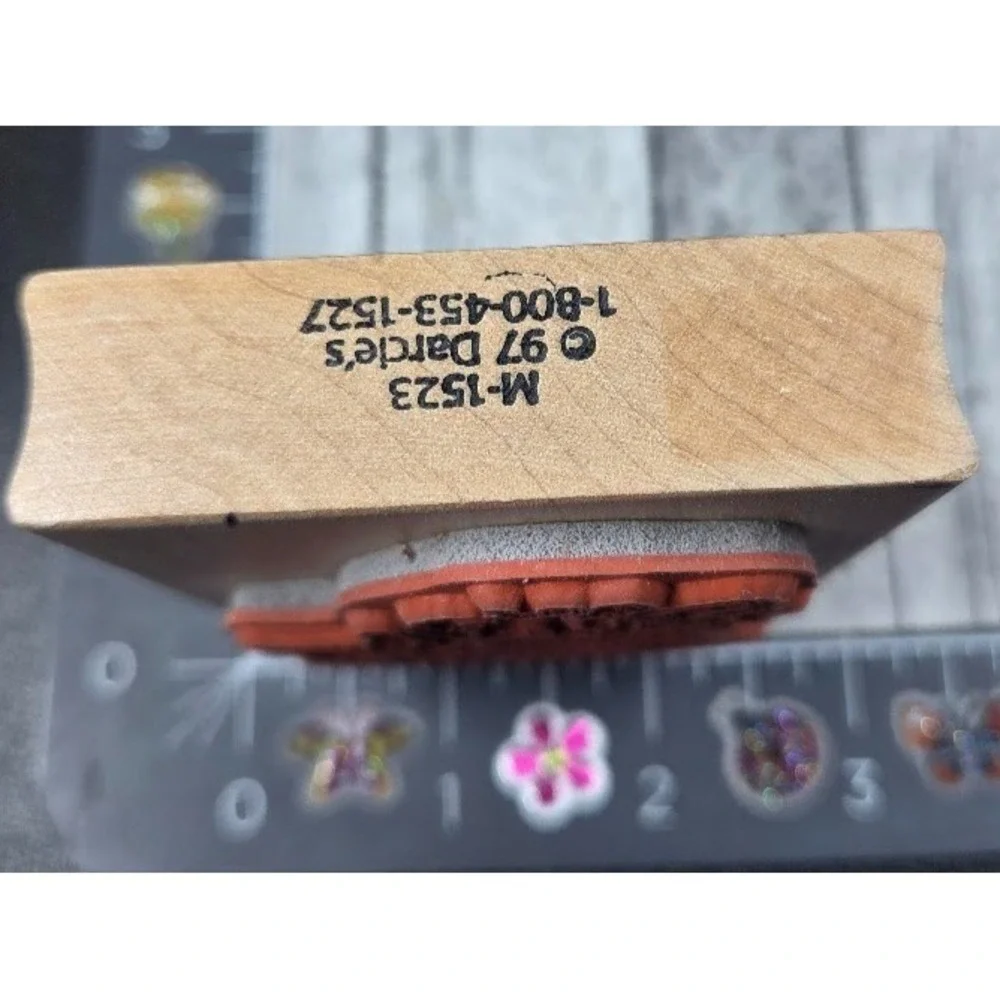Darcie's Teddy Bear Holding Starfish Country Stitch M1523 Rubber Stamp Wood #H58